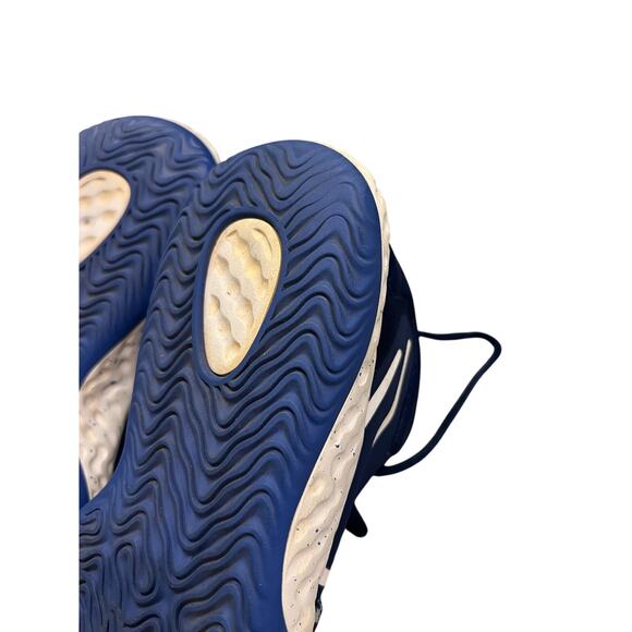 Nike renew boys sneakers size 5 - Picture 12 of 16